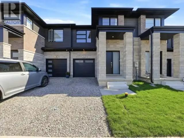 3 Bedroom Townhouse Fort Erie ON LS101725438