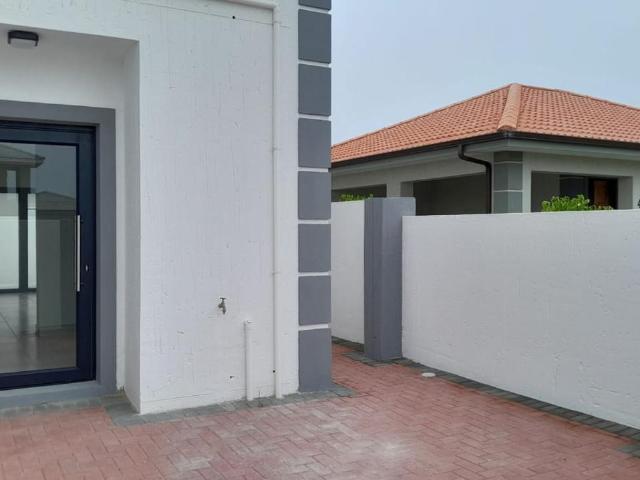 3 Bedroom townhouse freehold for sale in Dana Bay, Mossel Bay