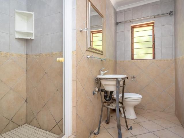 3 Bedroom townhouse freehold for sale in Fourways, Sandton