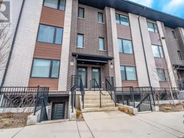 3 Bedroom Townhouse Guelph ON 104753979