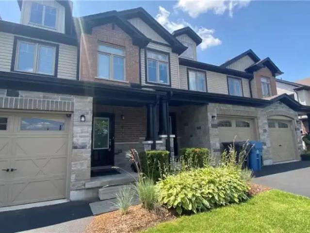 3 Bedroom Townhouse Guelph ON LS102366542
