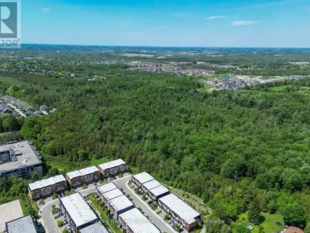 3 Bedroom Townhouse Guelph ON LS103091625