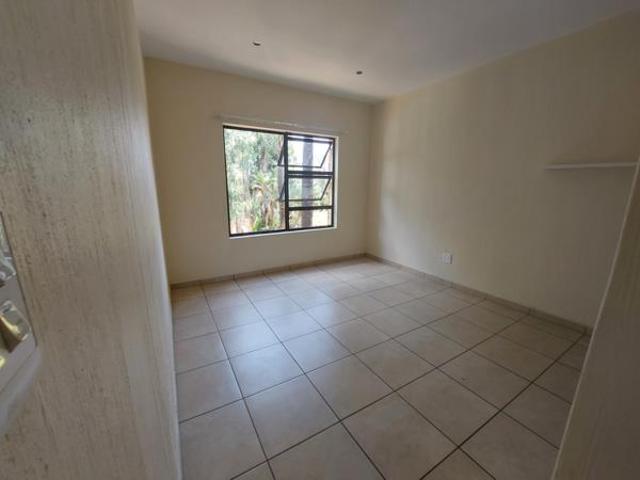 3 Bedroom Townhouse in Mulbarton