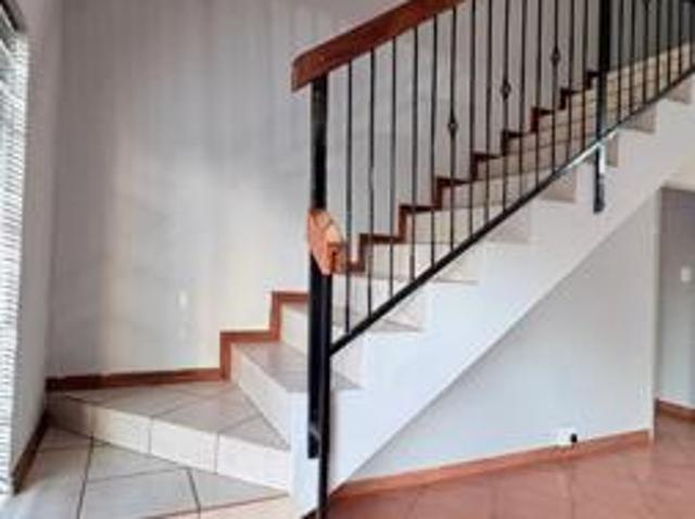 3 Bedroom Townhouse in Magalieskruin