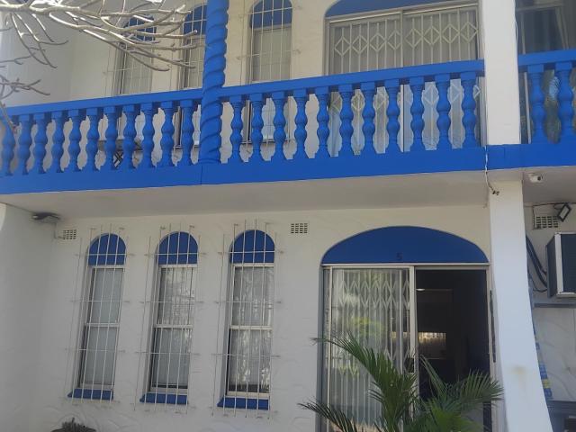 3 Bedroom Townhouse in Manaba Beach