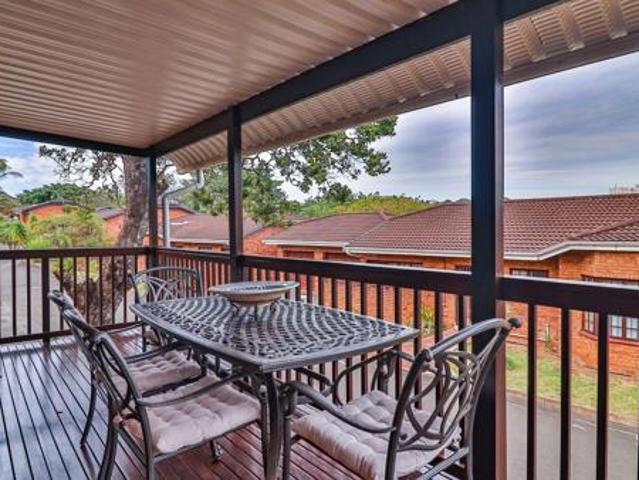 3 Bedroom Townhouse in Manaba Beach