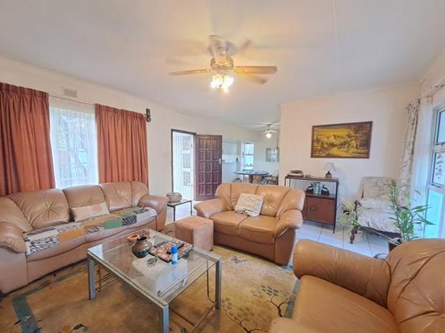 3 Bedroom Townhouse in Margate
