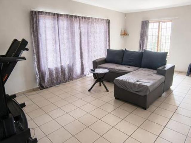 3 Bedroom Townhouse in Margate