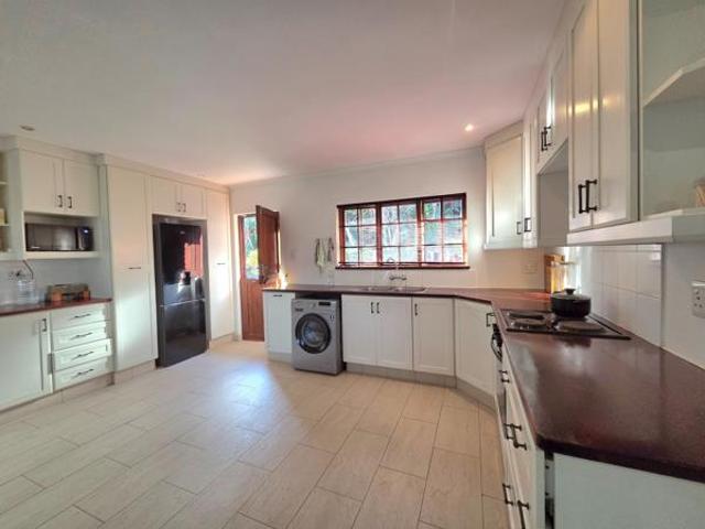3 Bedroom Townhouse in Margate