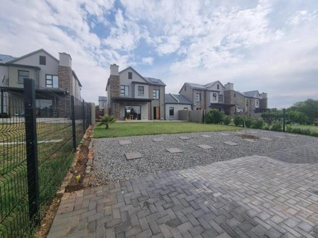 3 Bedroom Townhouse in Melodie