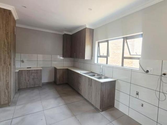 3 Bedroom Townhouse in Melodie