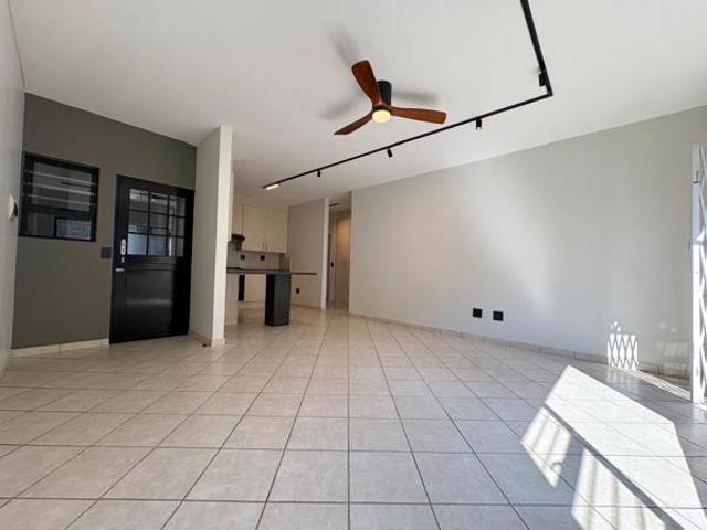 3 Bedroom Townhouse in Menlo Park