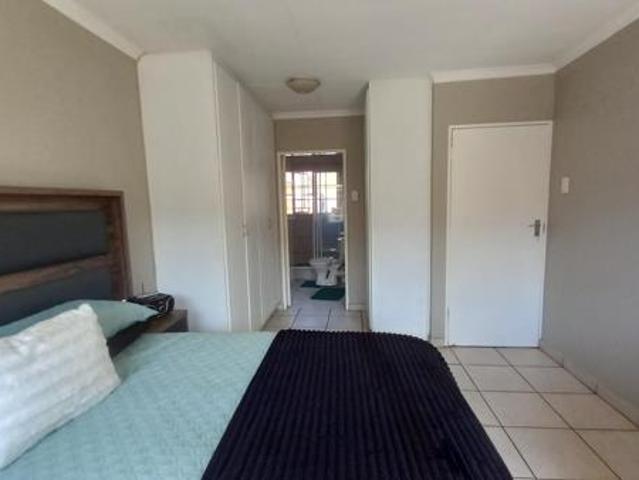 3 Bedroom Townhouse in Middelburg South