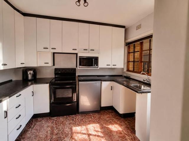 3 Bedroom Townhouse in Model Park