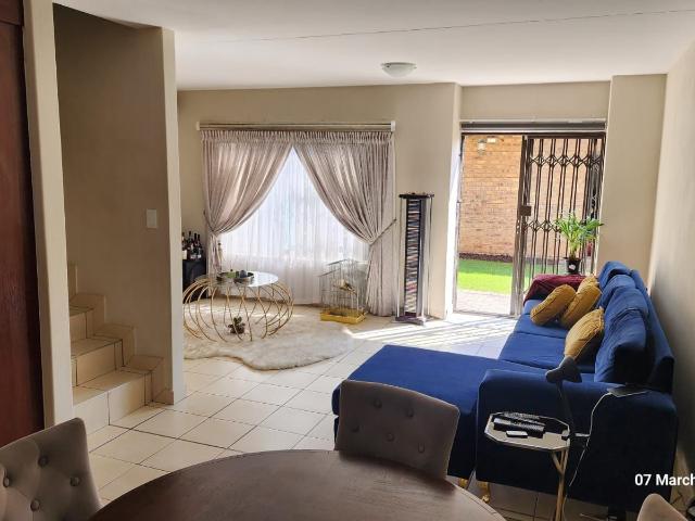 3 Bedroom Townhouse in Montana