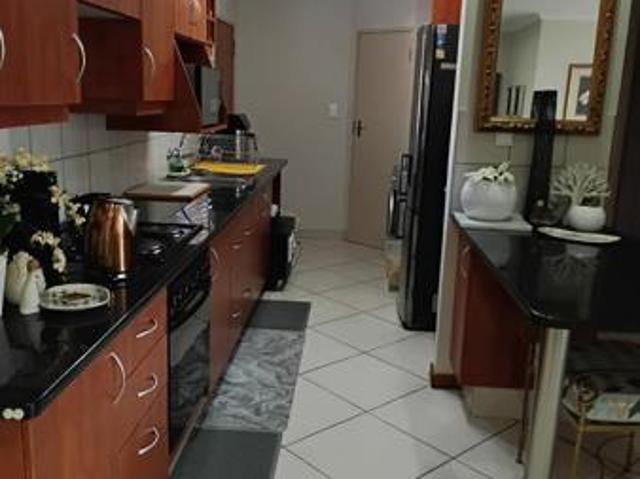 3 Bedroom Townhouse in Montana Park