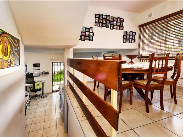 3 Bedroom Townhouse in Morningside