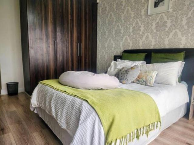 3 Bedroom Townhouse in Morningside