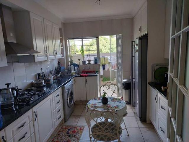 3 Bedroom Townhouse in Morningside