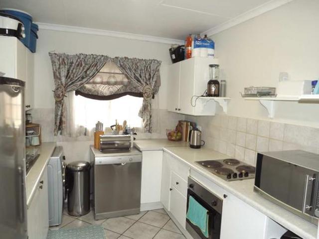 3 Bedroom Townhouse in Moreleta Park