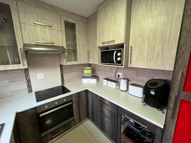 3 Bedroom Townhouse in Moreleta Park