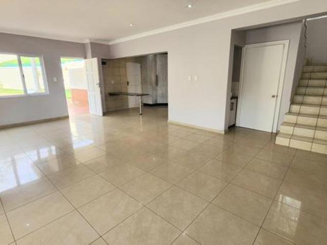3 Bedroom Townhouse in Mount Edgecombe Country Club Estate