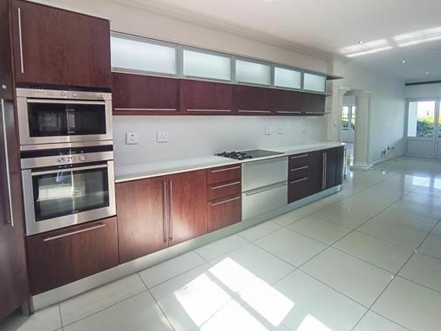 3 Bedroom Townhouse in Mount Edgecombe Country Club Estate