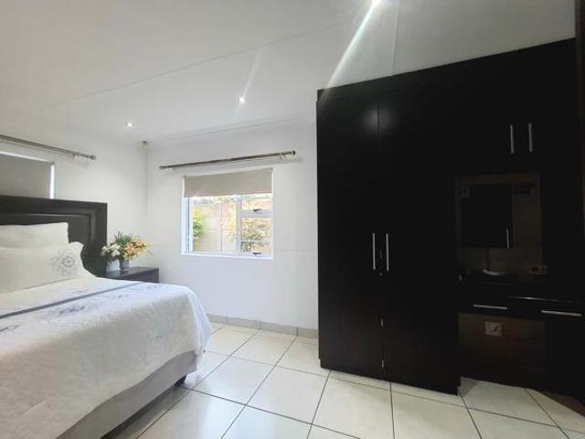 3 Bedroom Townhouse in Nahoon Valley Park