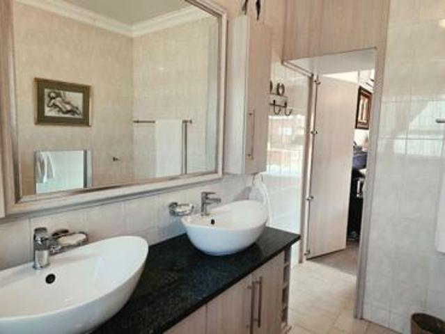 3 Bedroom Townhouse in Naudeville