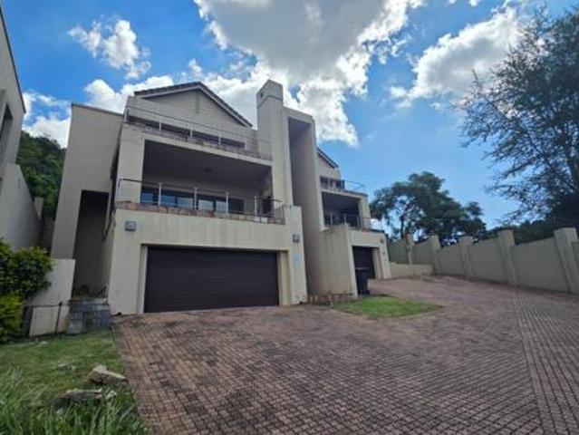 3 Bedroom Townhouse in Nelspruit Ext 11