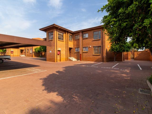 3 Bedroom Townhouse in New Redruth