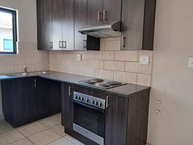 3 Bedroom Townhouse in Noordwyk
