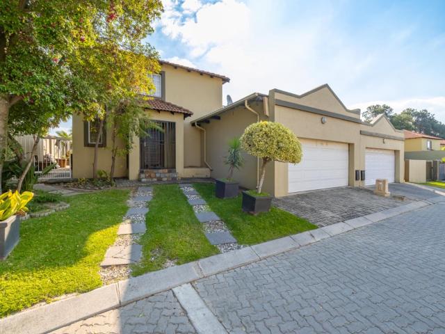 3 Bedroom Townhouse in North Riding