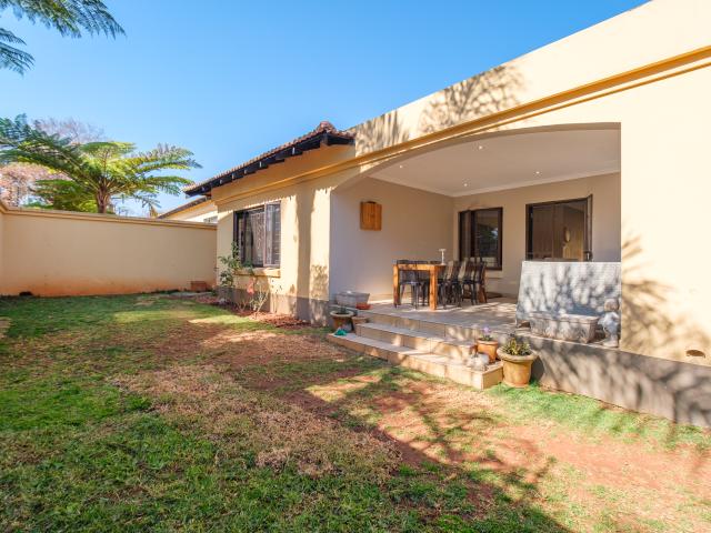 3 Bedroom Townhouse in Northcliff