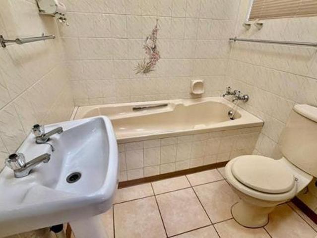 3 Bedroom Townhouse in Oudorp