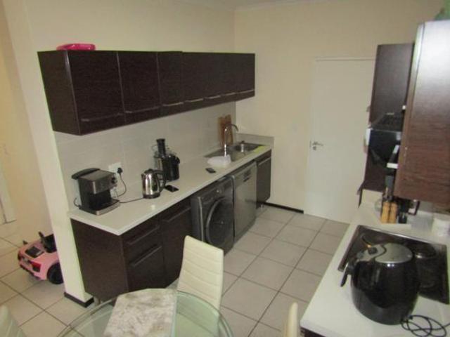 3 Bedroom Townhouse in Oakdene