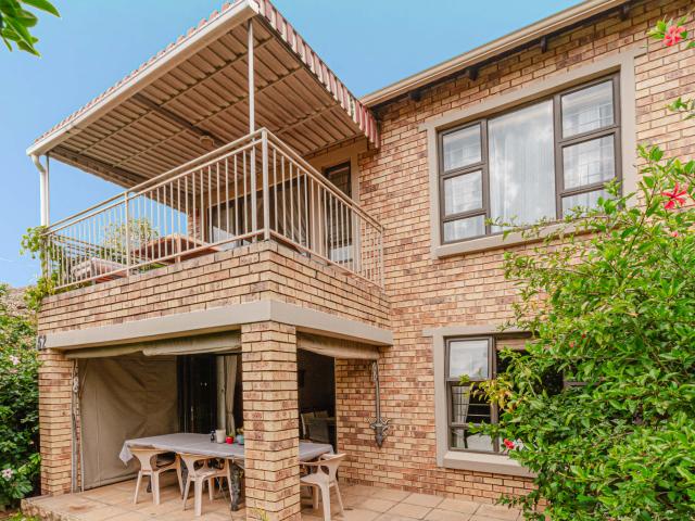 3 Bedroom Townhouse in Olivedale