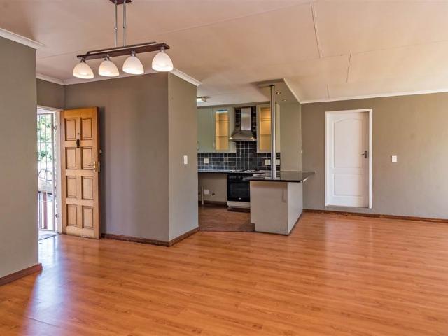 3 Bedroom Townhouse in Olivedale