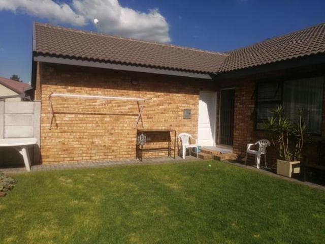 3 Bedroom Townhouse in Orkney