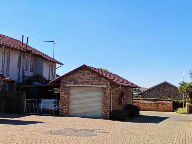 3 Bedroom Townhouse in Atlasville