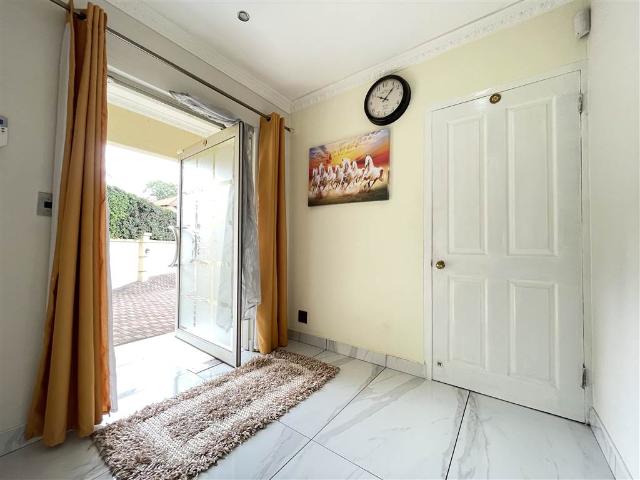 3 Bedroom Townhouse in Aviary Hill