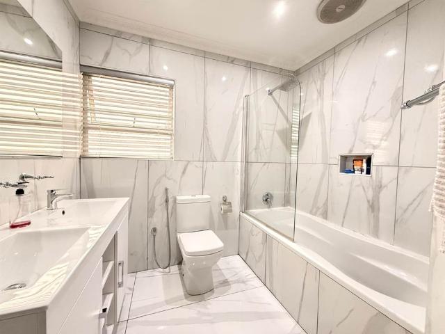 3 Bedroom Townhouse in Aviary Hill