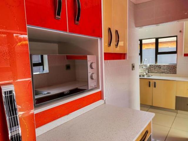 3 Bedroom Townhouse in Aviary Hill