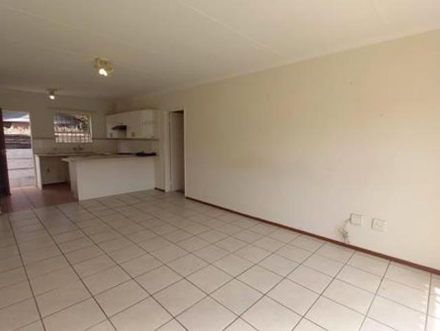 3 Bedroom Townhouse in Allens Nek