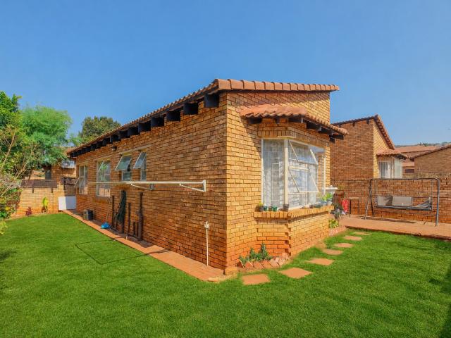 3 Bedroom Townhouse in Allens Nek
