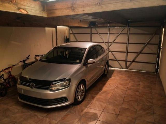 3 Bedroom Townhouse in Amalinda