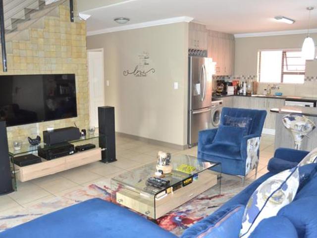 3 Bedroom Townhouse in Amberfield