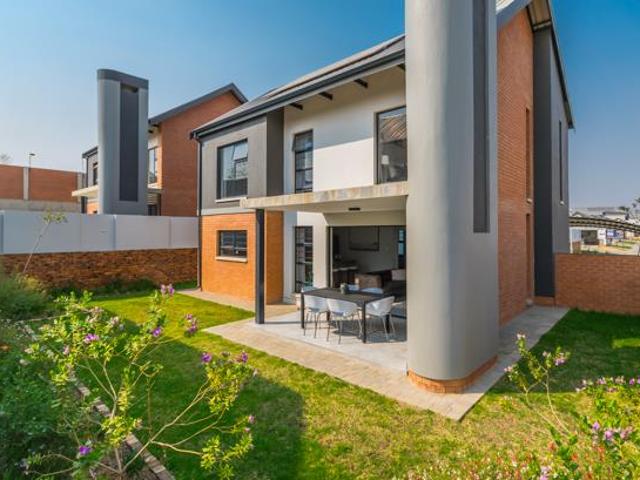 3 Bedroom Townhouse in Amberfield