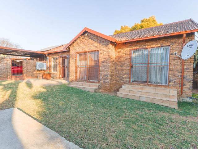 3 Bedroom Townhouse in Amberfield