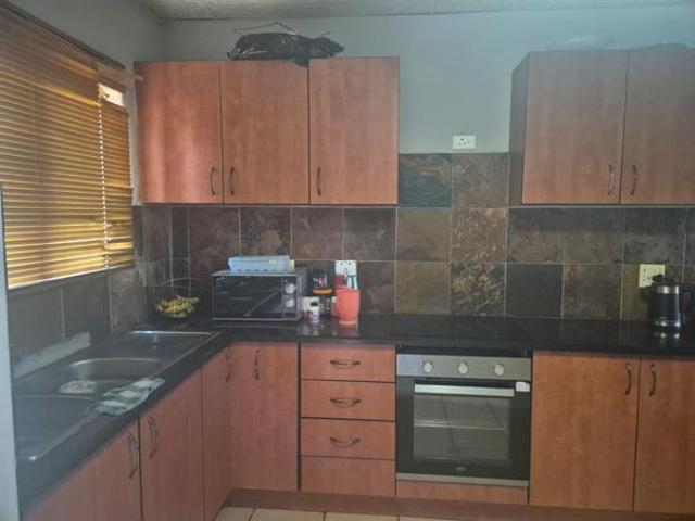 3 Bedroom Townhouse in Annadale